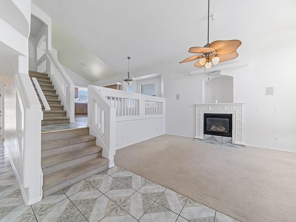 3rd image of 3041 Tierra Polar Dr