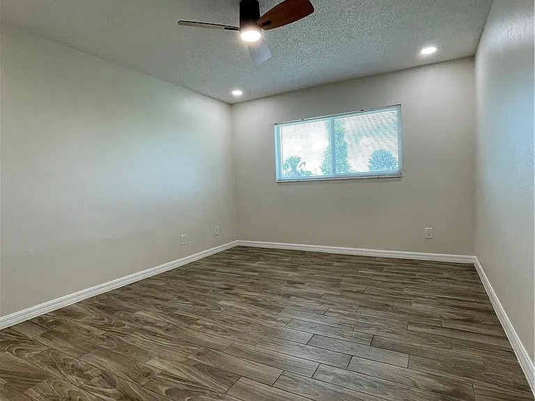 841 Gleason Pkwy #2 — Photo 10