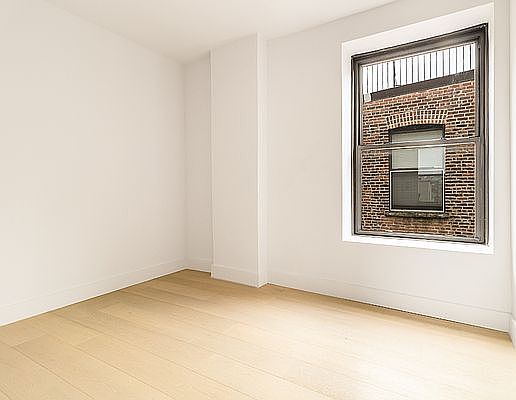 2nd image of 245 Eldridge St #5R