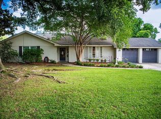 9362 W Damuth Dr, Baton Rouge, LA 70815