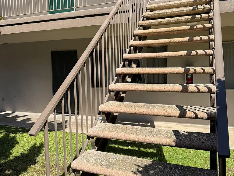 2820 Madison St #6 — Photo 6