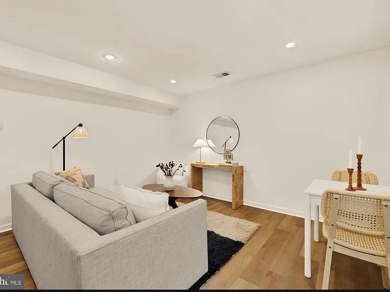760 Gresham Pl NW #5164696158 — Photo 25