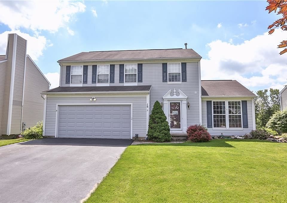1st image of 15 Cornflower Dr