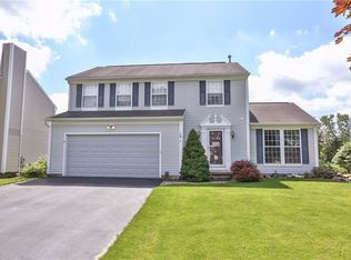 15 Cornflower Dr, North Chili, NY 14514