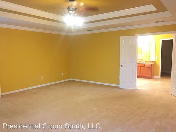 3rd image of 9779 Lake District Ln