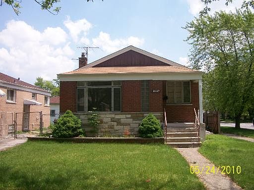 1st image of 14447 S Woodlawn Ave