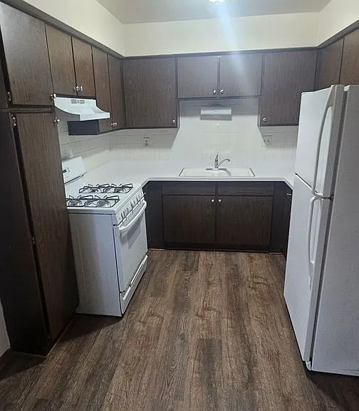 8548 W Appleton Ave — Photo 5