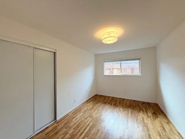 226 Getchell St — Photo 14
