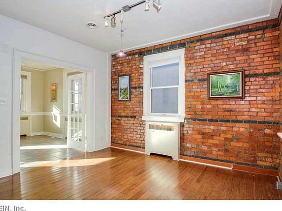 5th image of 461 Dinwiddie St