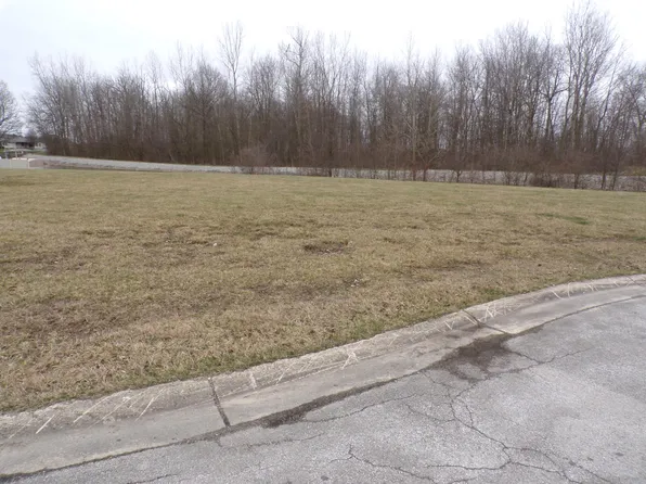 5305 Prairie View Dr, Celina, OH 45822