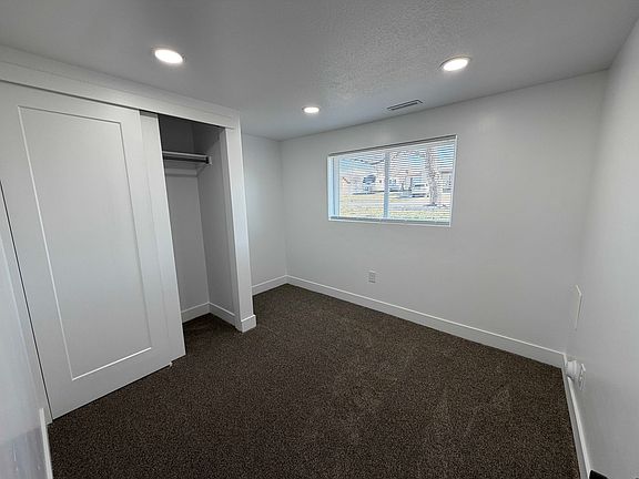4th image of 1656 S Marilyn Dr W Unit B