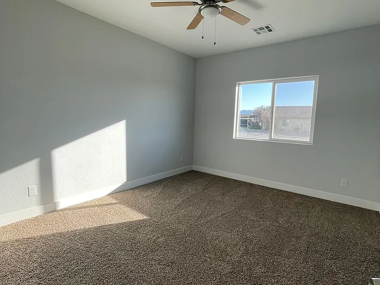 1420 S Ogallala St #1 — Photo 4