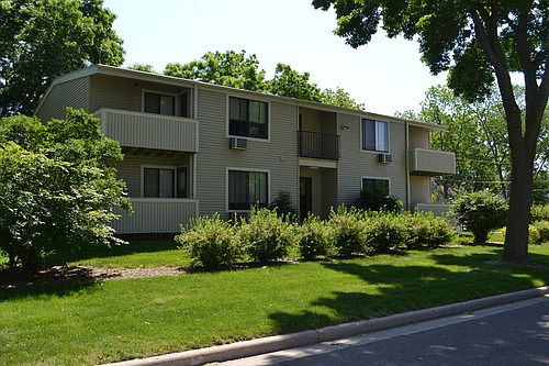 2nd image of 3034 Commercial Ave