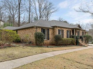 3540 Spring Valley Ct, Mountain Brook, AL 35223