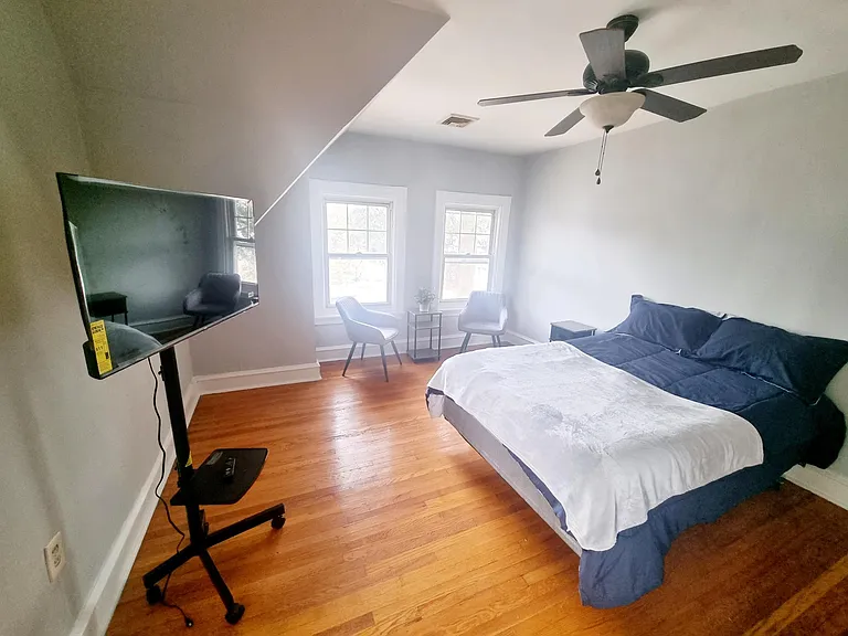 7845 Montgomery Ave #5B — Photo 5
