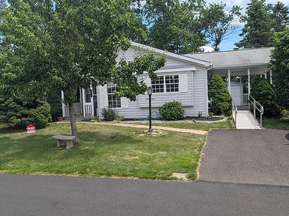 232 Thrush Cir, New Hope, PA 18938