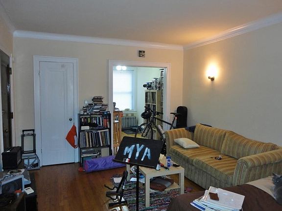 5th image of 4600 N Wolcott Ave #3A