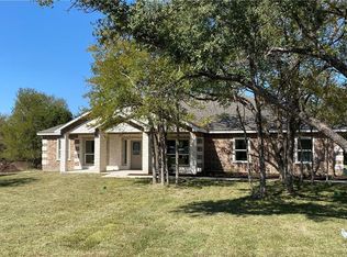 902 County Road 3152, Lampasas, TX 76550
