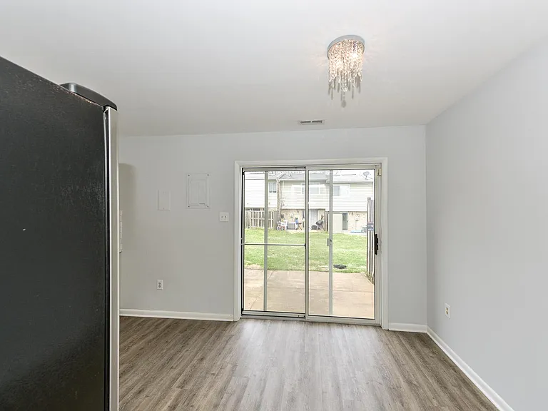 2208 Huston Pl — Photo 9