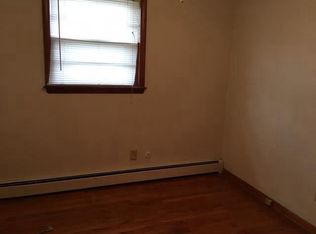 32 Elizabeth St, Milford, DE 19963
