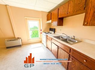 1658 Main St #5, Saint Johnsbury, VT 05819