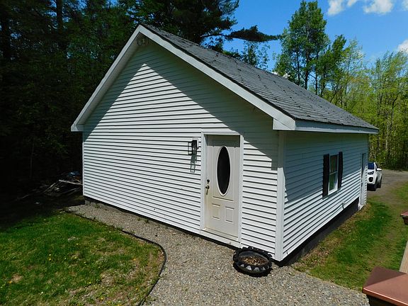 3rd image of 25 Brandy Lane
