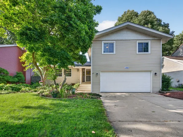 2909 Arden Pl, Joliet, IL 60435