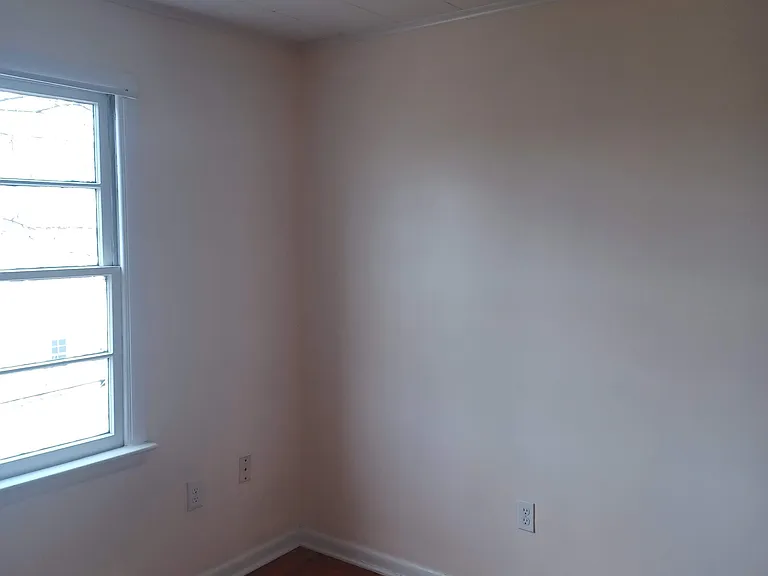 204 E Whitlock Ave #1 — Photo 8