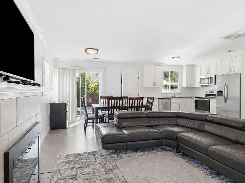 1st image of 2170 Clarke Ave