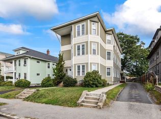 371 Chandler St #2, Worcester, MA 01602