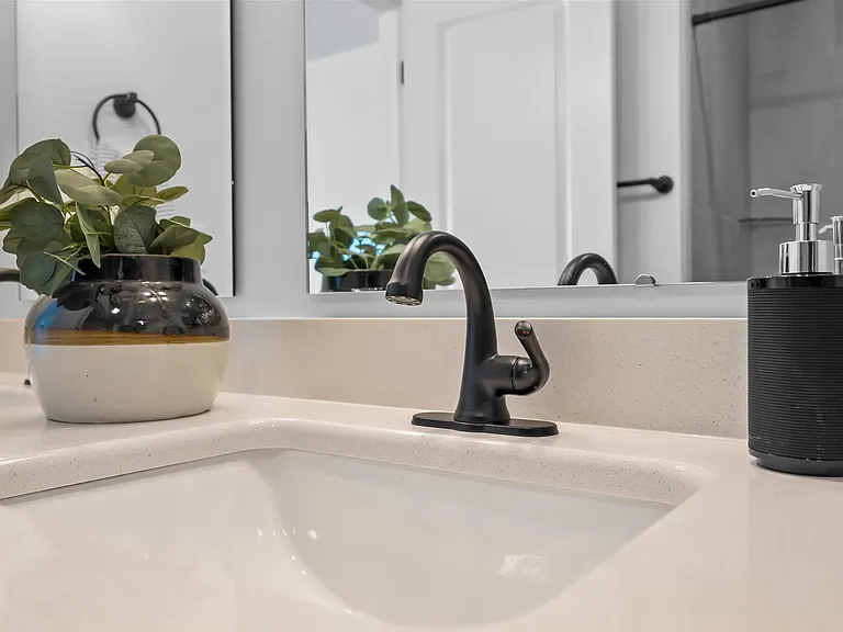 102 Sycamore Dr — Photo 30