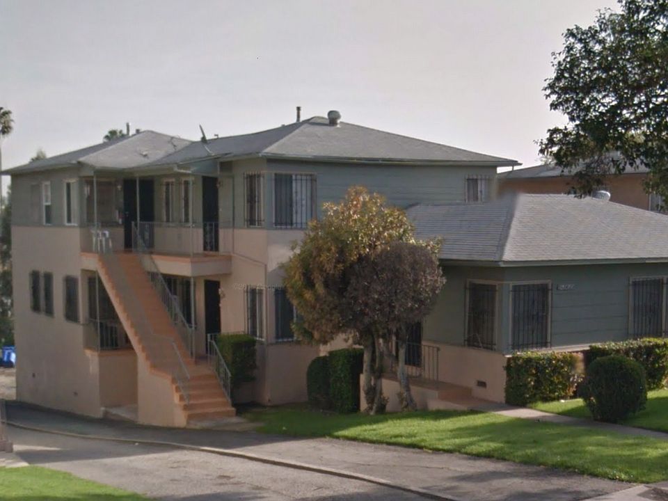 1st image of 5622 Edgemar Ave