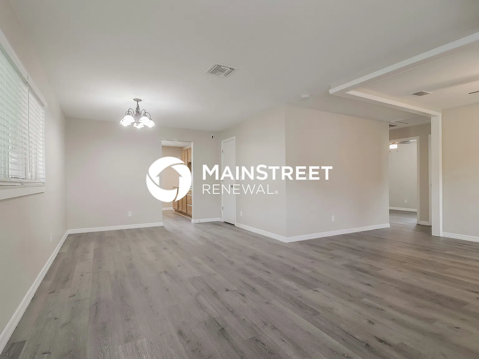 209 OAK ST — Photo 2