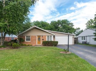 10013 Harnew Rd W, Oak Lawn, IL 60453