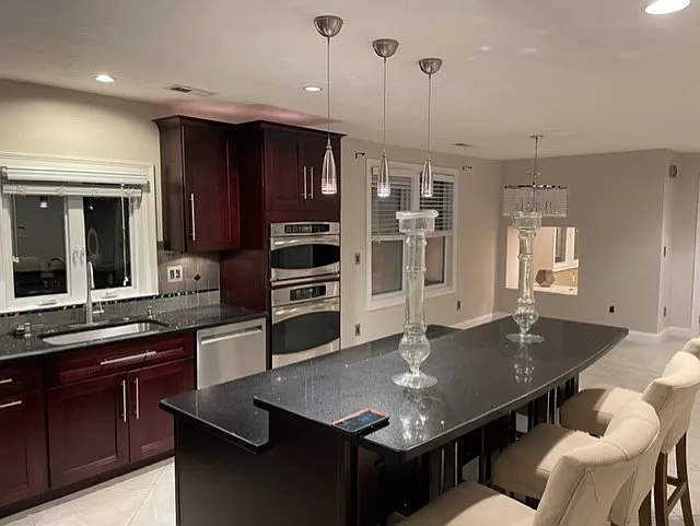 1132 W Boylston St #2