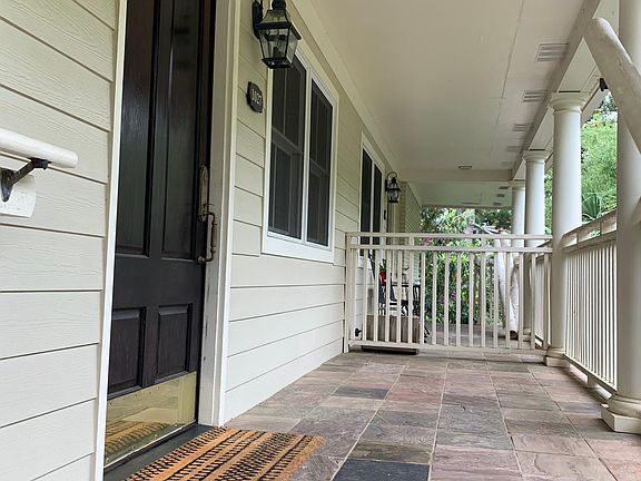 2nd image of 1027 Martin St #1027