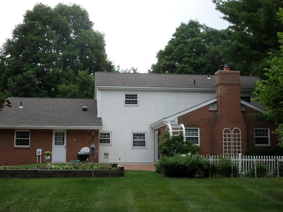 1st image of 5637 Woodridge Dr