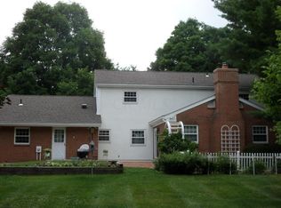 5637 Woodridge Dr, Columbus, OH 43213