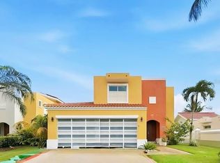 74 Green St, Humacao, PR 00791