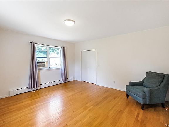 5th image of 69 Spruce St APT 1W