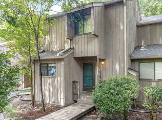 180 Ridge Trl, Chapel Hill, NC 27516