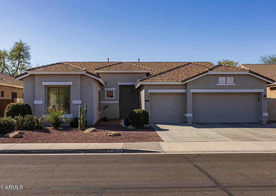 1st image of 3545 E Parkview Dr