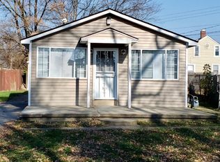 2242 Eakin Rd N, Columbus, OH 43223