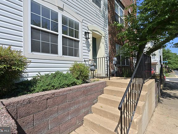2nd image of 5453 Patuxent Knoll Pl