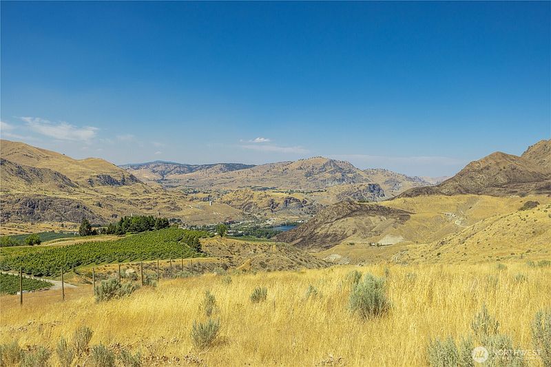 4th image of 0 NHN Chelan Hills Road
