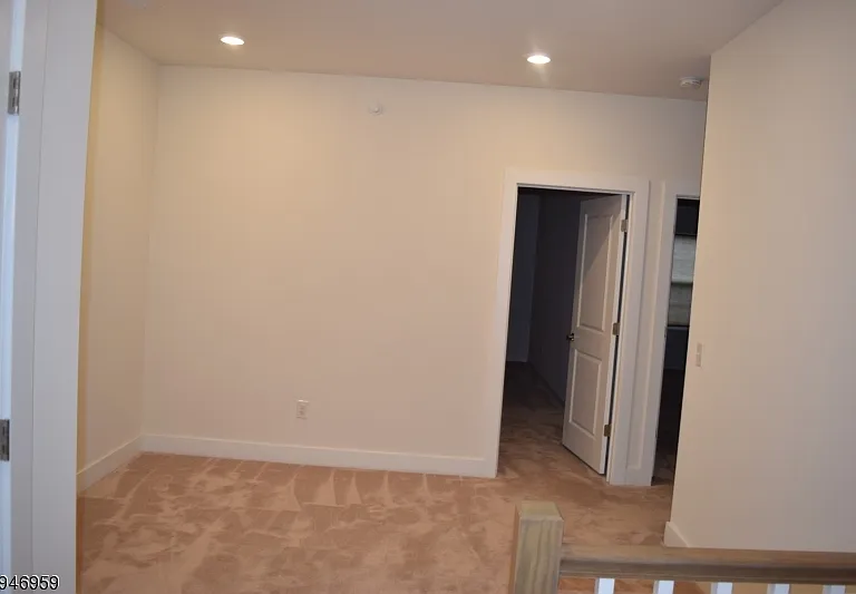 229 Parkview Ln — Photo 11