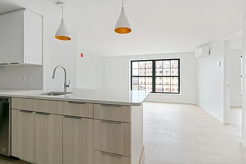 12 Soden St Photo 1