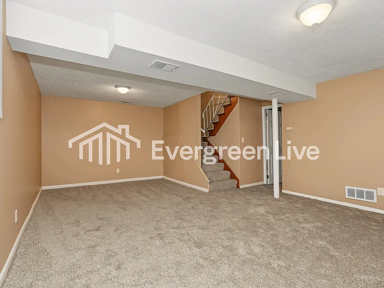 2509 Impala Dr — Photo 3