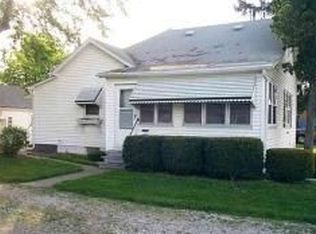 2516 Hickory Grove Rd, Davenport, IA 52804