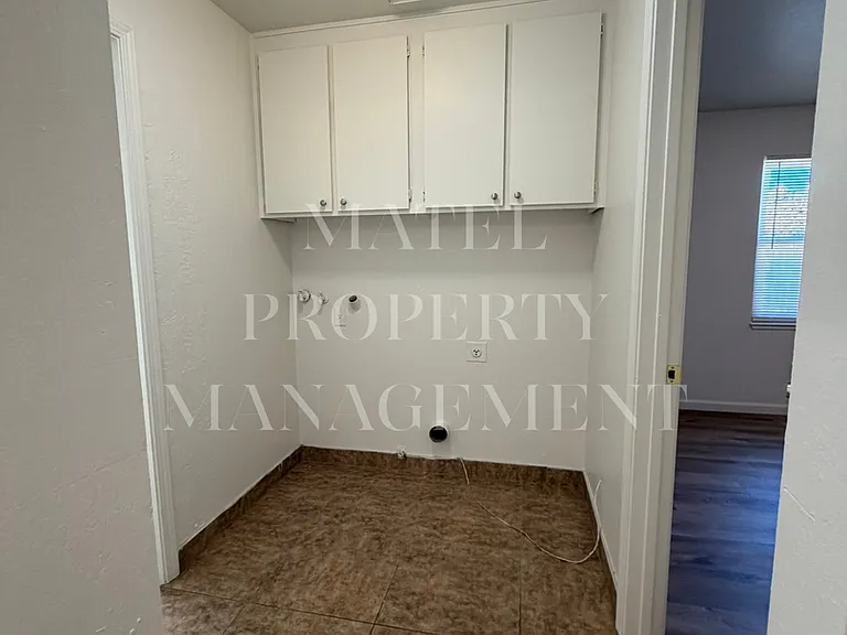 FIF225 — Photo 30